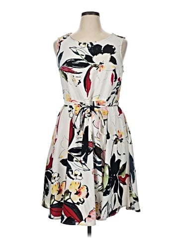 Signature Casual Dress (view 1)