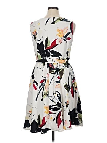 Signature Casual Dress (view 2)
