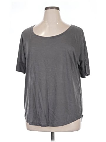 Lane Bryant 3/4 Sleeve T-Shirt (view 1)