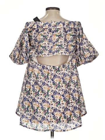 Gracia Short Sleeve Blouse (view 2)