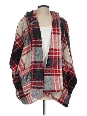ePretty Poncho (view 1)