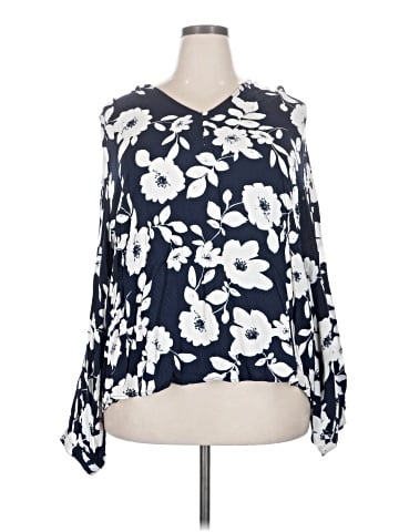 Liz Claiborne 3/4 Sleeve Blouse (view 1)