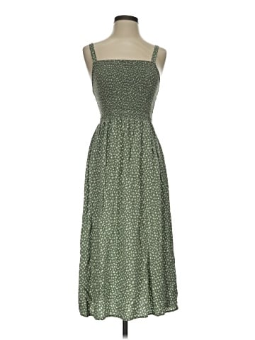 Old Navy Casual Dress (view 1)
