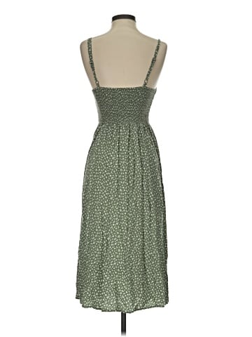 Old Navy Casual Dress (view 2)