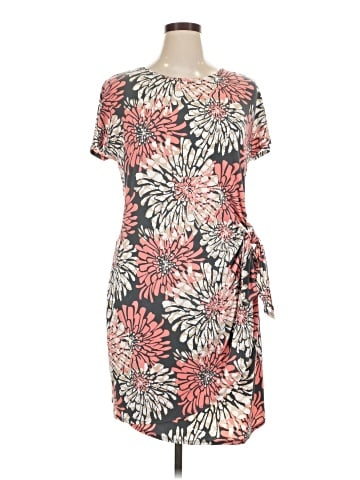 Robbie Bee Casual Dress (view 1)
