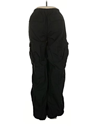 Aritzia Cargo Pants (view 2)