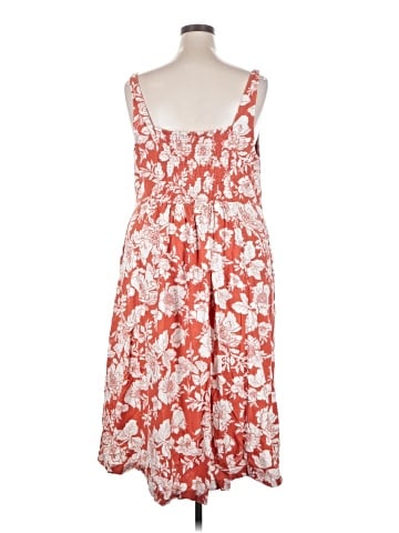 Old Navy Casual Dress (view 2)