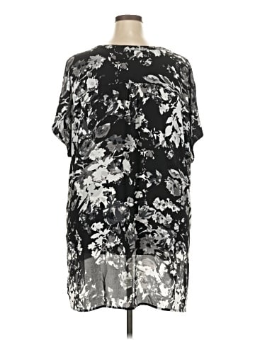 Sejour Short Sleeve Blouse (view 2)