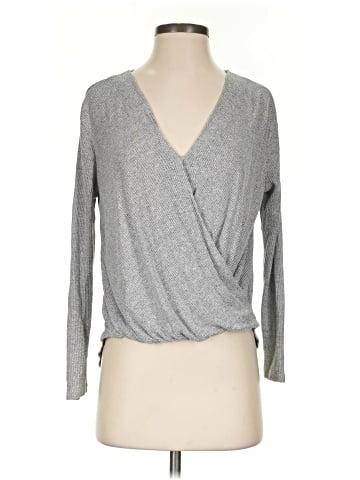 Everleigh Long Sleeve Top (view 1)