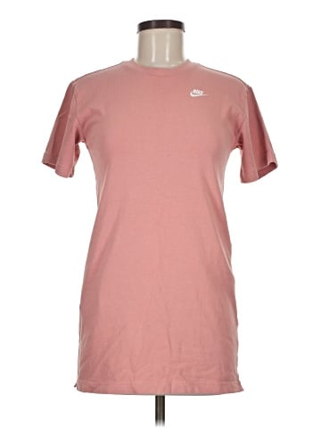 Nike Short Sleeve T-Shirt (view 1)