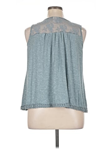 Knox Rose Sleeveless Blouse (view 2)
