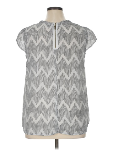 Sunny Girl Short Sleeve Blouse (view 2)