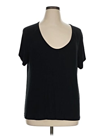 CAbi Short Sleeve T-Shirt (view 1)