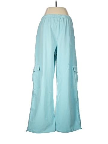 Gilly Hicks Cargo Pants (view 2)