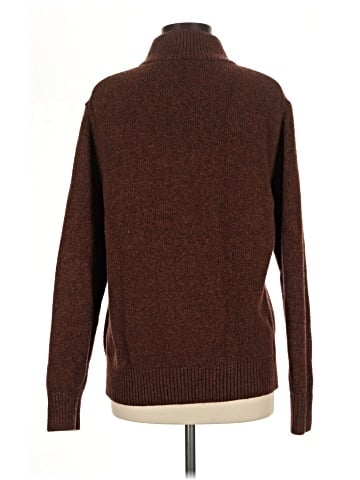 Uniqlo Turtleneck Sweater (view 2)