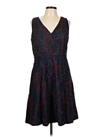 White House Black Market Cocktail Dress (view 1)