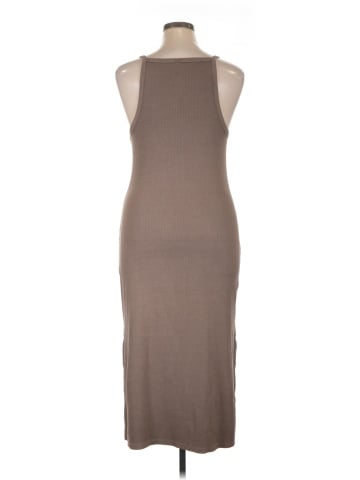Old Navy Casual Dress (view 2)