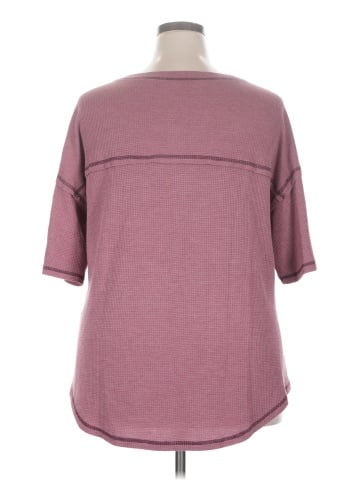 Unbranded 3/4 Sleeve T-Shirt (view 2)