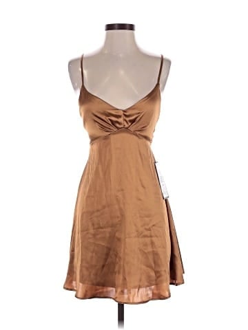 Oh Polly Casual Dress (view 1)