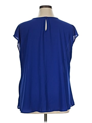 Pleione Short Sleeve Blouse (view 2)
