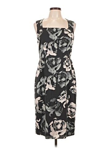 Banana Republic Cocktail Dress (view 1)