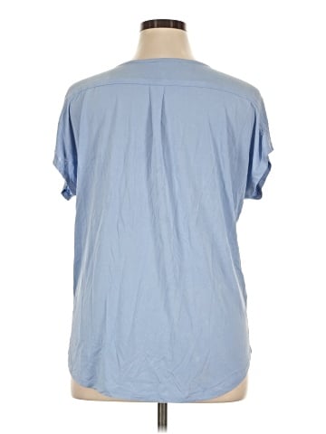 Leo & Nicole Short Sleeve Top (view 2)