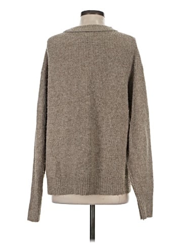 American Eagle Outfitters Pullover Sweater (view 2)