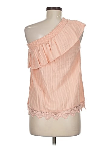 Sweet Wanderer Sleeveless Blouse (view 2)