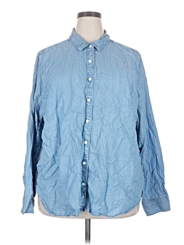 Liz Claiborne Long Sleeve Button-Down Shirt (view 1)