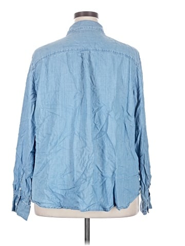 Liz Claiborne Long Sleeve Button-Down Shirt (view 2)