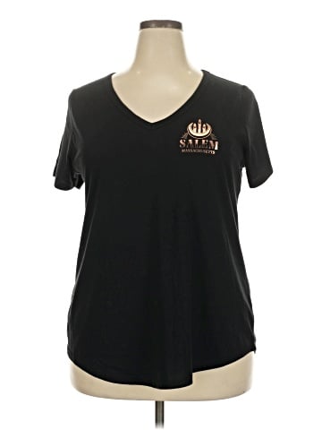 Torrid Short Sleeve T-Shirt (view 1)