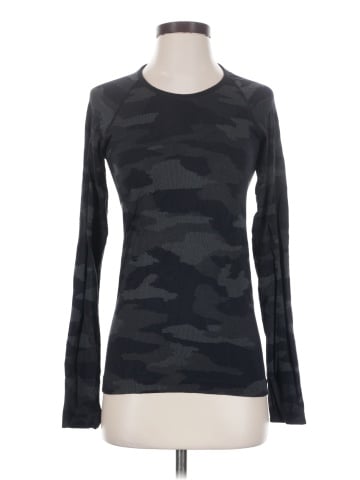 Athleta Long Sleeve T-Shirt (view 1)