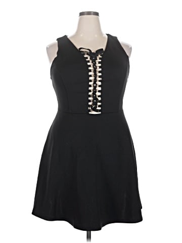 Forever 21 Plus Cocktail Dress (view 1)