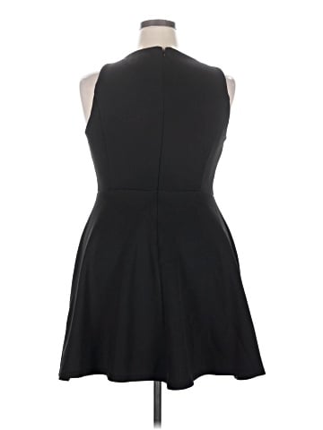 Forever 21 Plus Cocktail Dress (view 2)