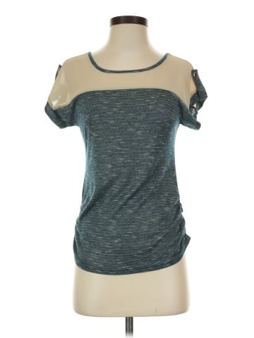 E&M Collection Short Sleeve Top (view 1)