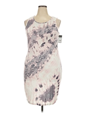 Mossimo Cocktail Dress (view 1)