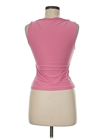 Abercrombie & Fitch Sleeveless T-Shirt (view 2)