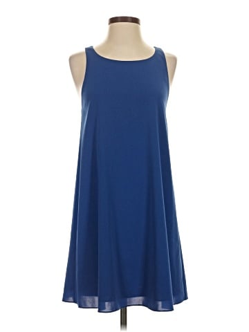 Alice + Olivia Casual Dress (view 1)
