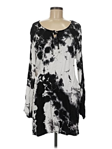 Green Dragon Casual Dress (view 1)