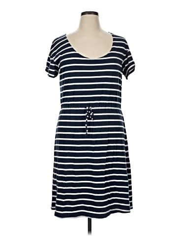 Columbia Casual Dress (view 1)