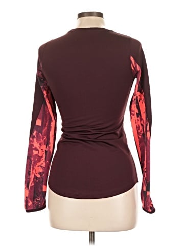 Under Armour Long Sleeve T-Shirt (view 2)