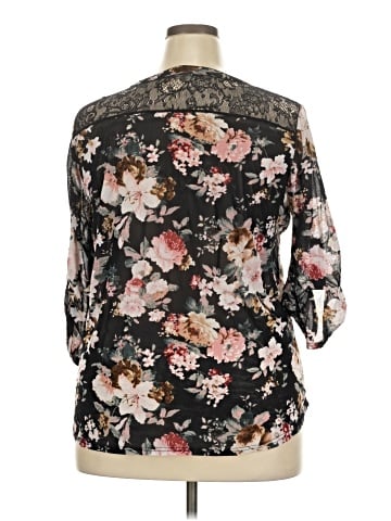 Siren Lily 3/4 Sleeve Blouse (view 2)
