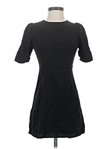 Old Navy Casual Dress (view 1)