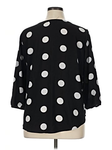 Le Lis 3/4 Sleeve Blouse (view 2)