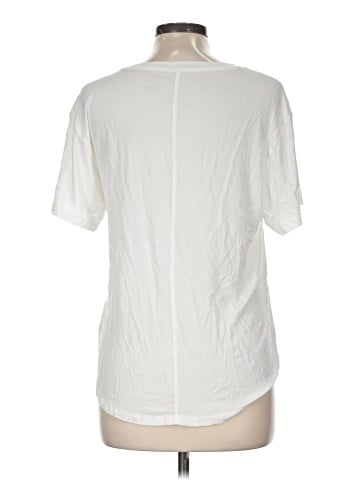American Eagle Outfitters Short Sleeve T-Shirt (view 2)