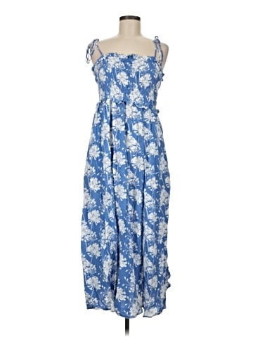Free Assembly Casual Dress (view 1)