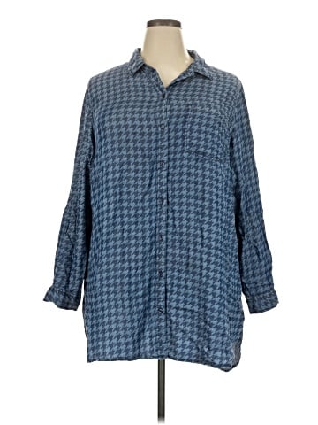 Cato Long Sleeve Button-Down Shirt (view 1)