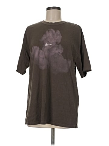 Nike Short Sleeve T-Shirt (view 1)