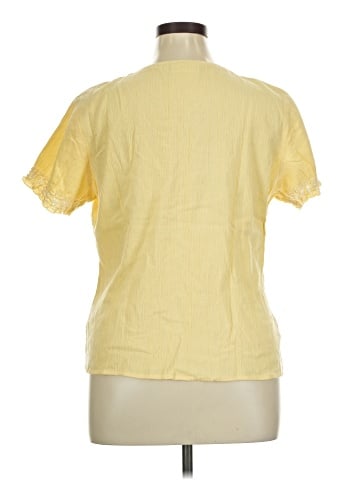 D&Co. Short Sleeve Top (view 2)