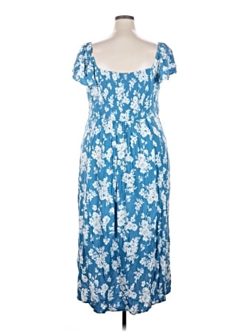 Old Navy Casual Dress (view 2)
